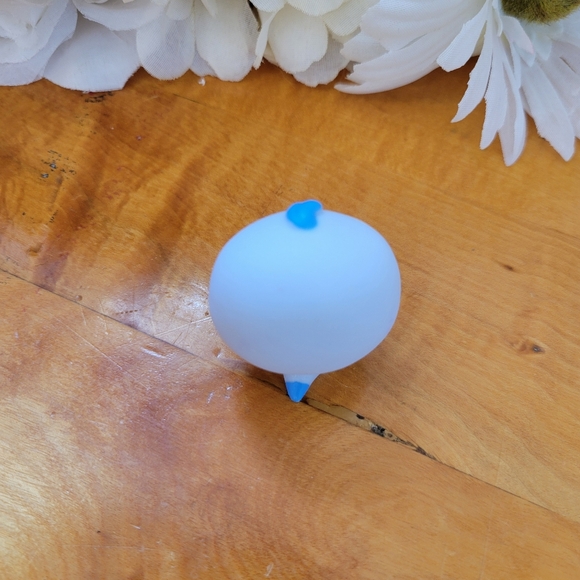 Littlest Pet Shop LPS #1526 Penguin Bird Blue White Green Eyes - Picture 7 of 12